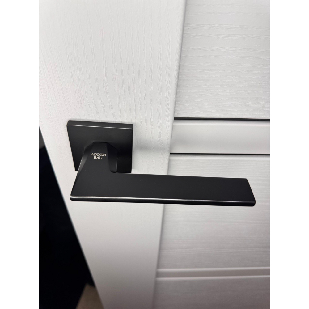 Дверная ручка Adden Bau BINARY Q572 BLACK / CHROME RIM Черный матовый / Хром